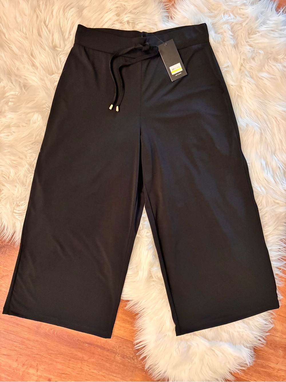 Jones New York NWT Medium Pull-on Black Wide Leg Crop Pants Drawstring Waist